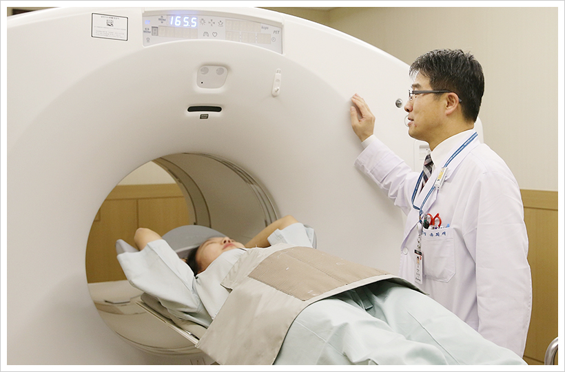 서울아산병원 PET-CT 검사장면
